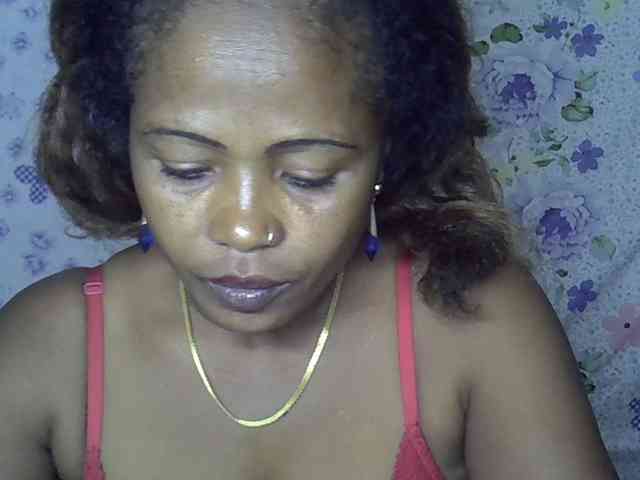 Sexywife1 webcam