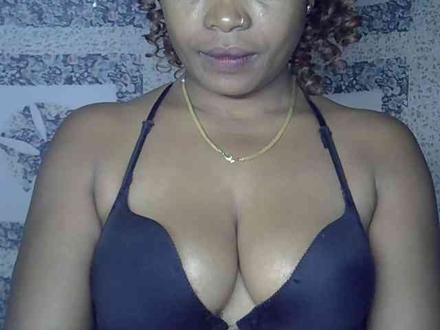 Sexywife1 webcam