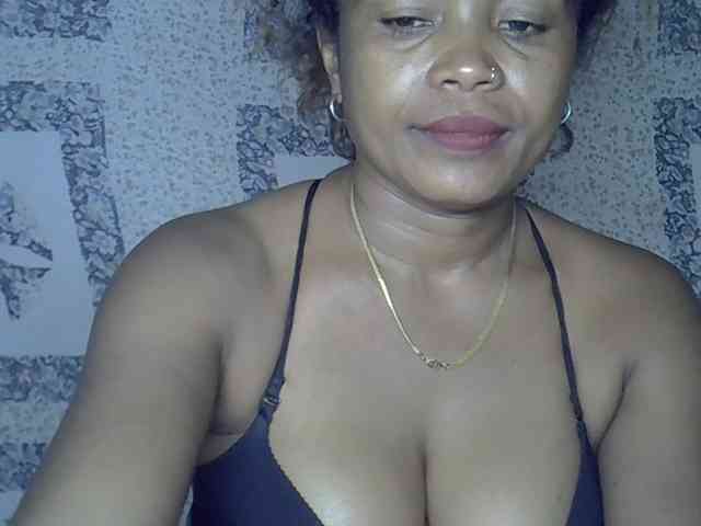 Sexywife1 webcam