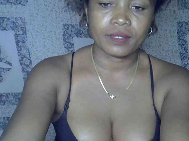 Sexywife1 webcam
