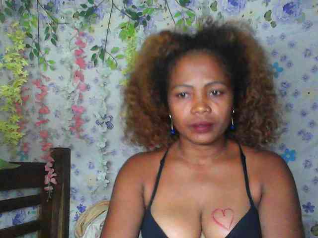 Sexywife1 webcam