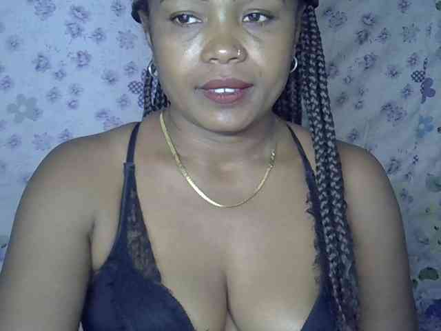 Sexywife1 webcam