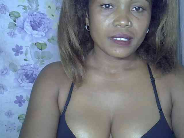 Sexywife1 webcam