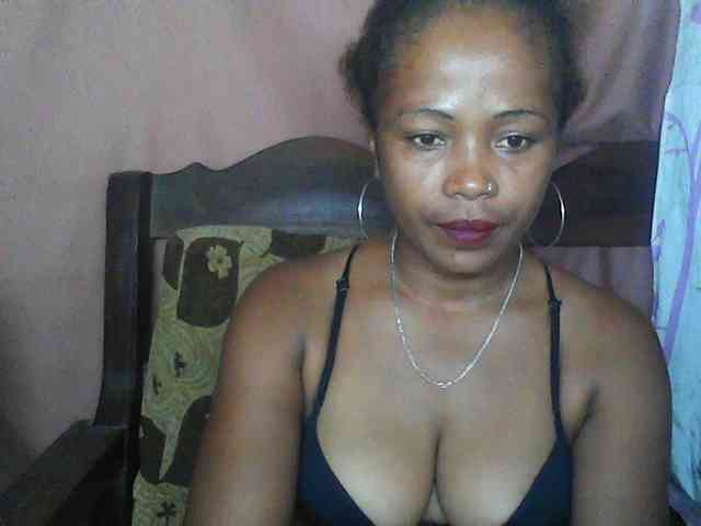 Sexywife1 webcam