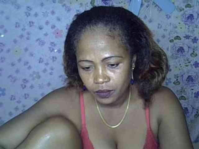 Sexywife1 webcam