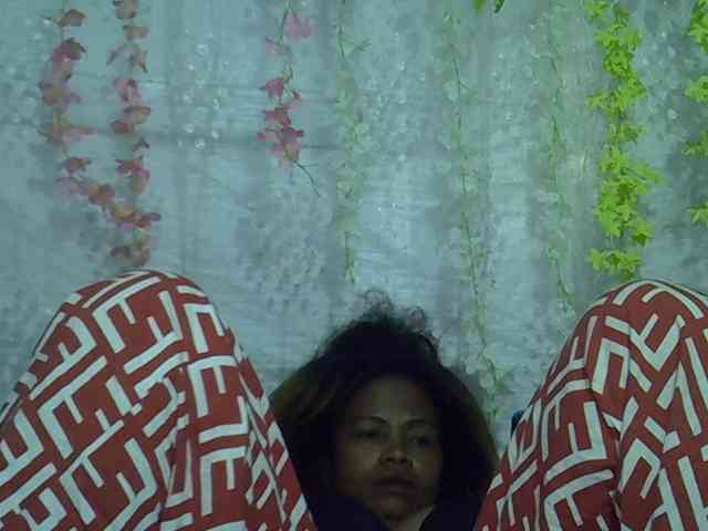 Sexywife1 webcam