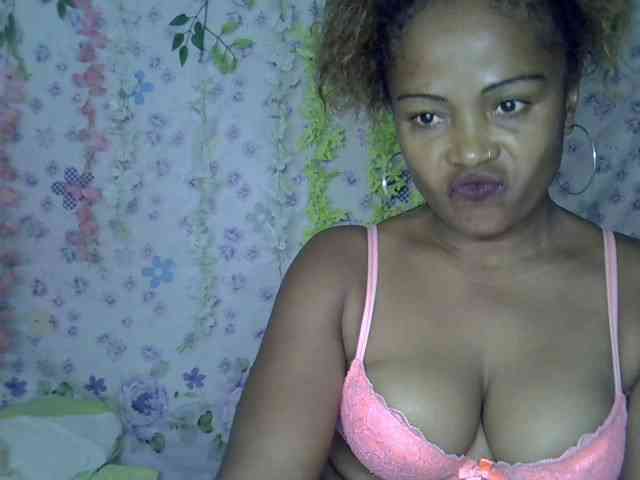 Sexywife1 webcam