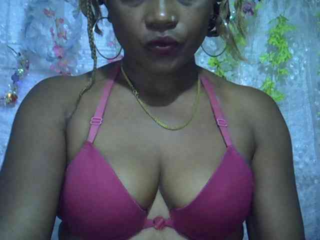 Sexywife1's webcam live show