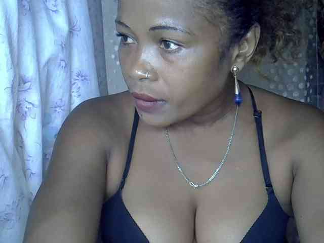 Sexywife1 webcam