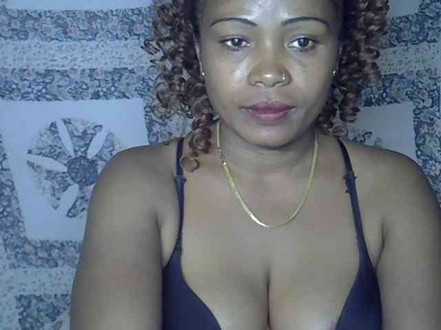 Modèle: Sexywife1