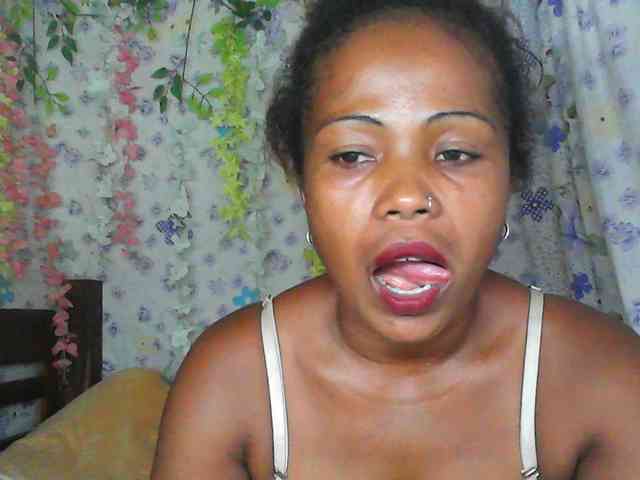 Sexywife1 webcam