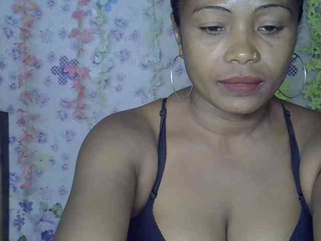 Sexywife1 webcam
