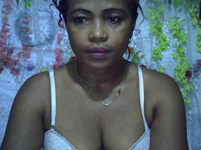 Modèle: Sexywife1