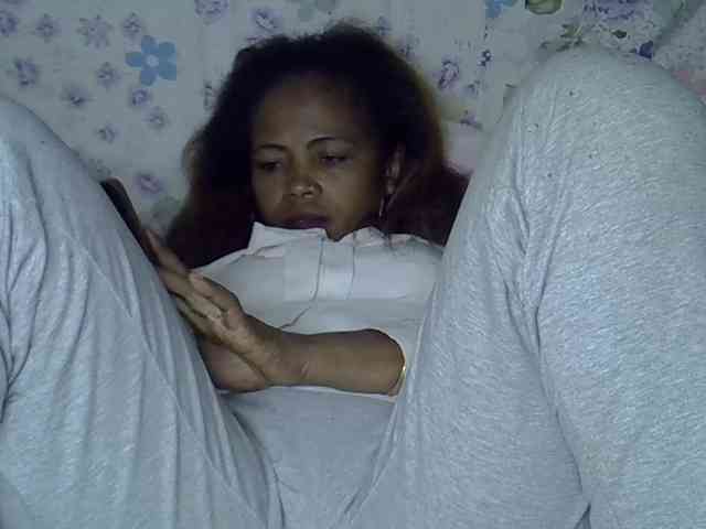 Sexywife1 webcam