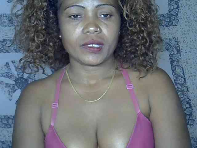 Sexywife1 webcam