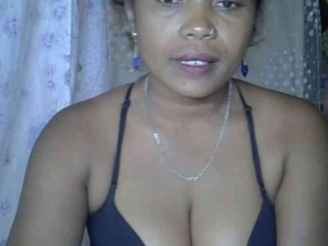 Sexywife1 webcam