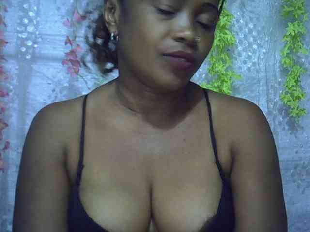 Sexywife1 webcam