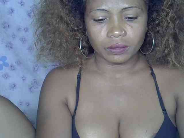 Modèle: Sexywife1