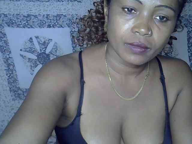 Sexywife1 webcam