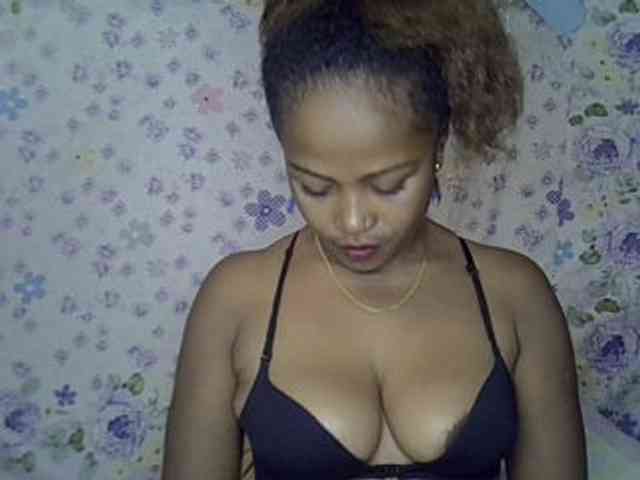 Sexywife1 webcam