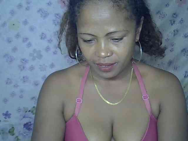 Sexywife1 webcam