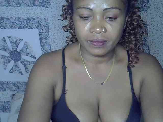 Sexywife1 webcam