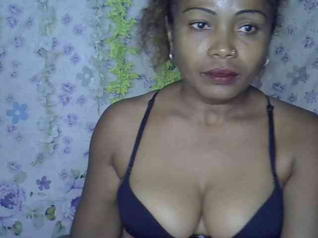 Sexywife1 webcam
