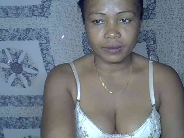 Sexywife1 webcam