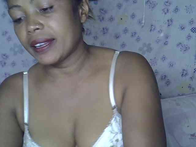 Sexywife1 webcam