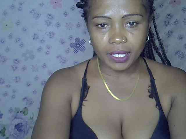 Sexywife1 webcam