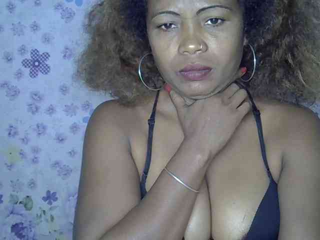 Modèle: Sexywife1