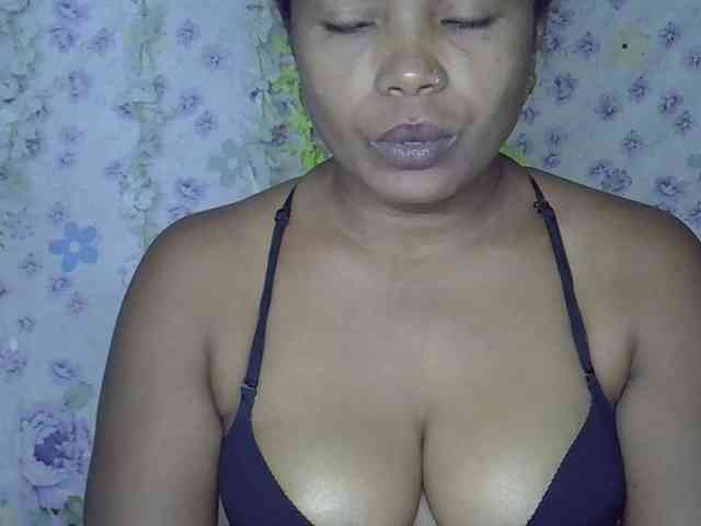 Sexywife1 webcam