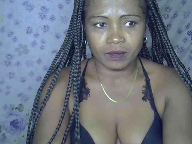 Sexywife1 webcam