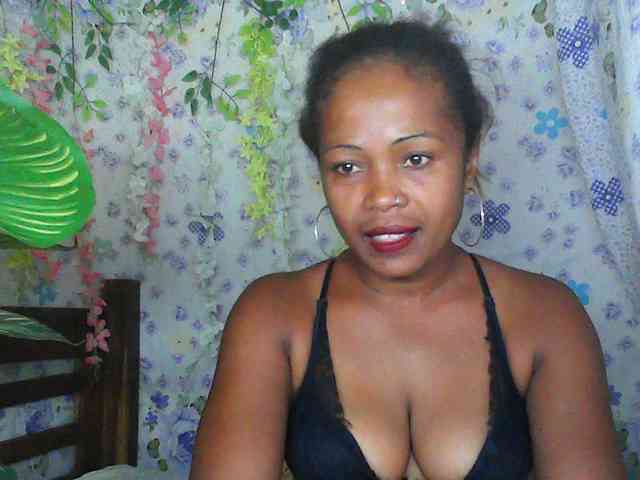 Sexywife1 webcam