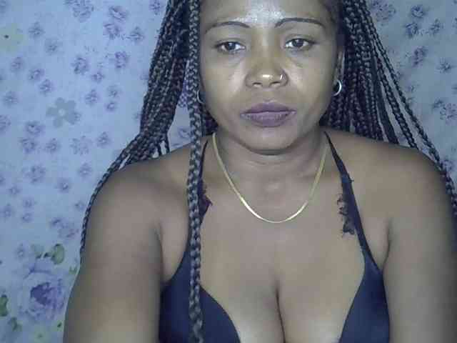 Sexywife1 webcam