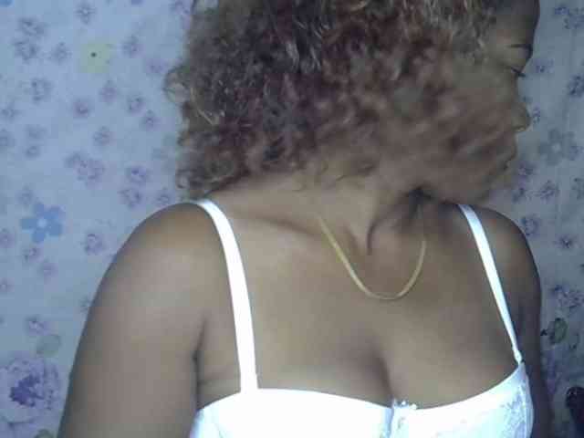 Sexywife1 webcam