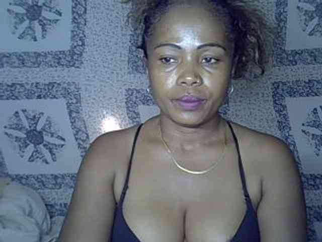 Sexywife1 webcam