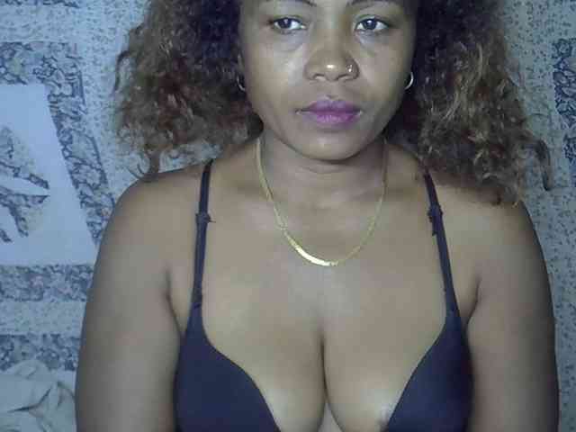 Sexywife1 webcam