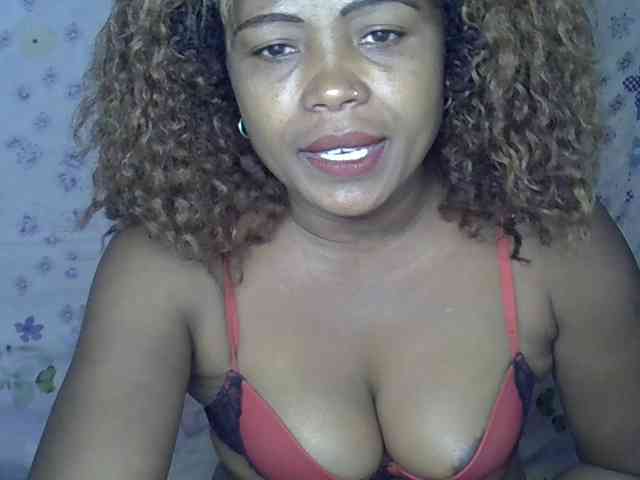 Sexywife1 webcam