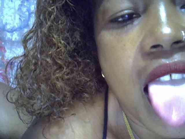 Sexywife1 webcam