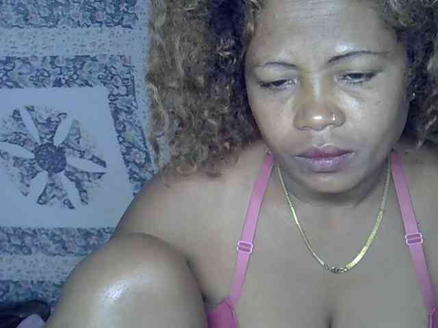Sexywife1 webcam
