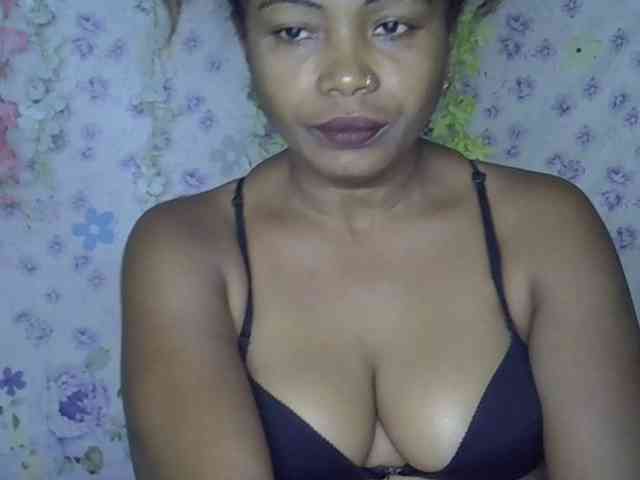 Sexywife1 webcam