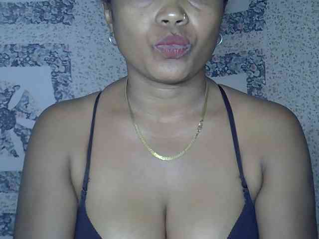 Sexywife1 webcam
