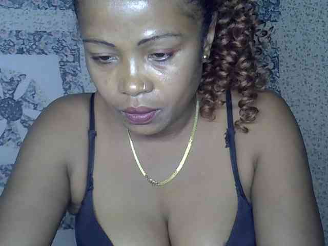 Modèle: Sexywife1