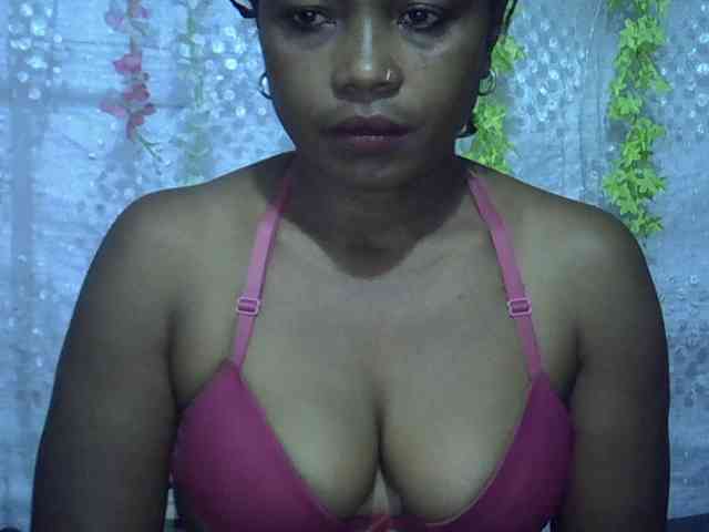 Sexywife1 webcam