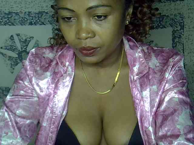 Sexywife1 webcam