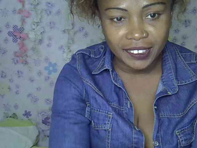 Sexywife1 webcam