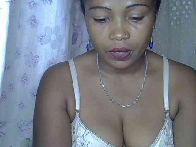 Sexywife1 webcam