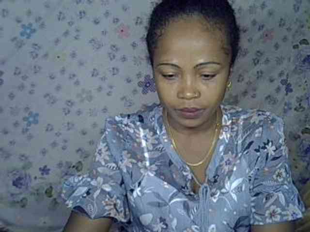 Sexywife1 webcam
