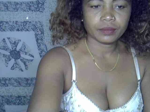 Sexywife1 webcam